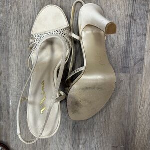 Nina Women's Cream Strappy Heels